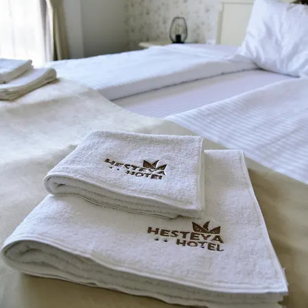 Otel Hesteya *
