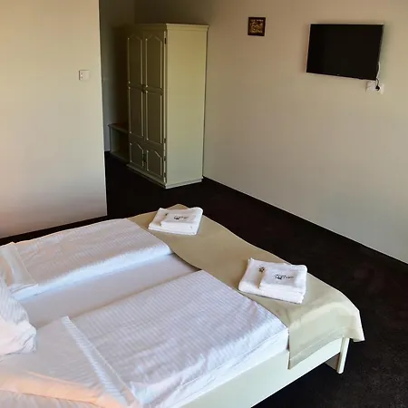 Hesteya Otel