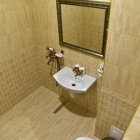 Otel Hesteya *