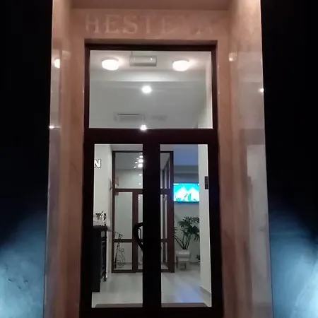 Hesteya
